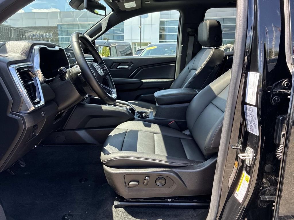 Used 2023 Black GMC Elevation image 20