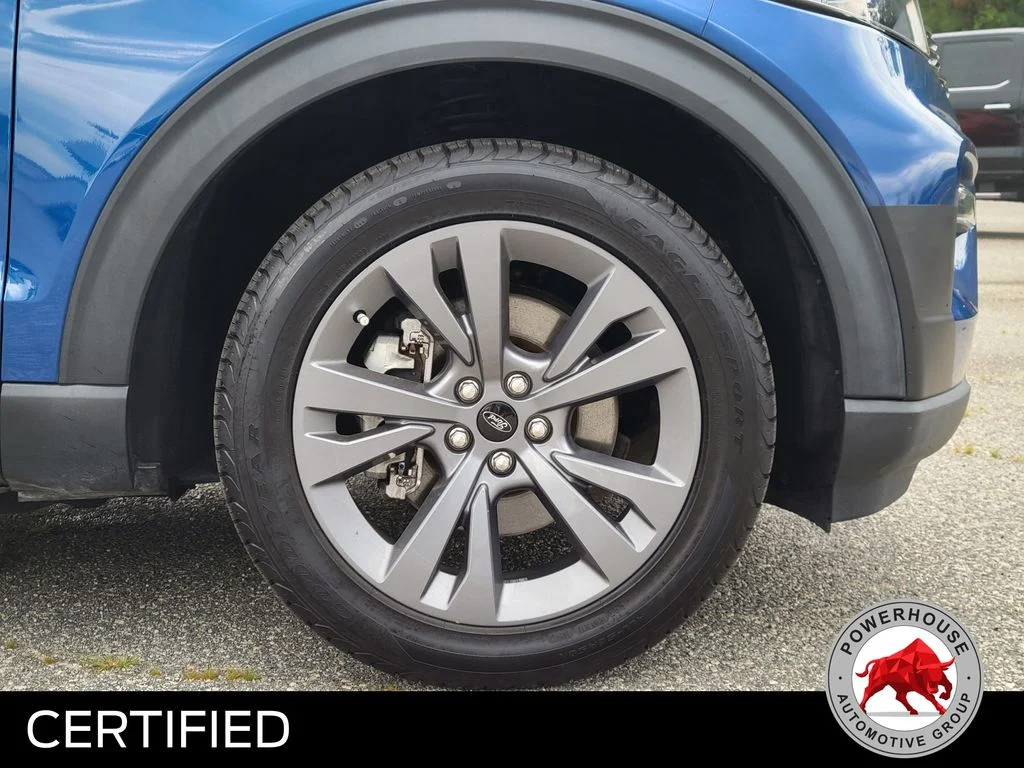 Used 2022 Blue Ford XLT image 12