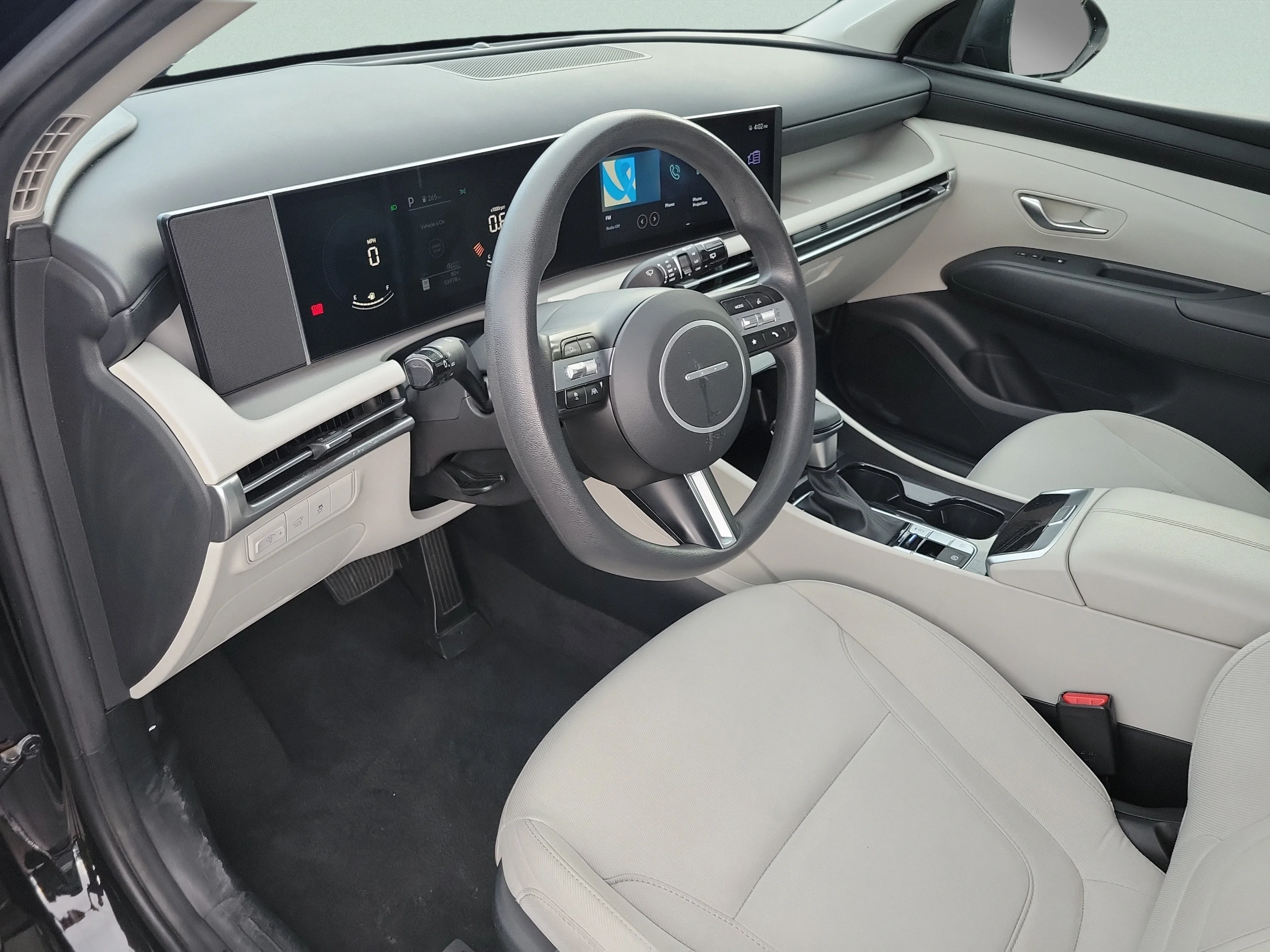 Used 2025 Phantom Black Hyundai SEL image 20