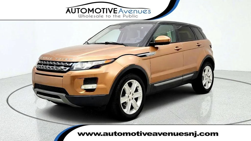 Used 2014 Zanzibar Metallic Land Rover 5dr Hatchback Pure Plus image 1