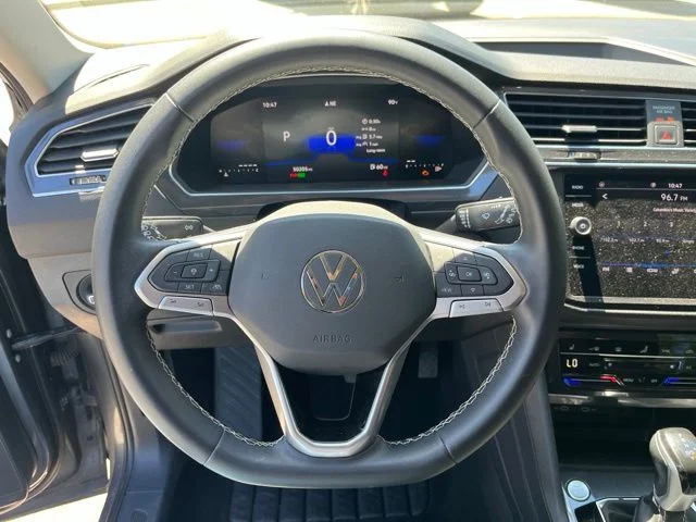 Used 2023 Gray Volkswagen 2.0T SE image 17