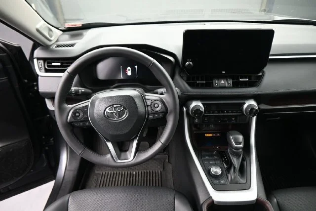 Used 2023 Gray Toyota Limited image 20