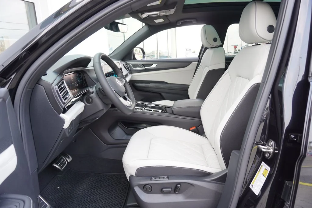 New 2026 Black Volkswagen 2.0T SEL Premium R-Line image 11