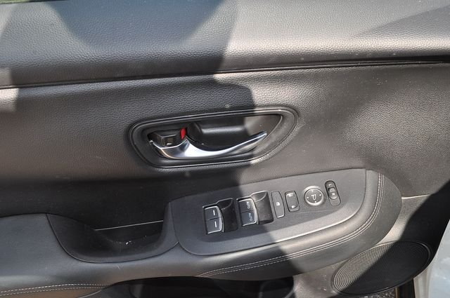 Used 2024  Honda EX-L image 12