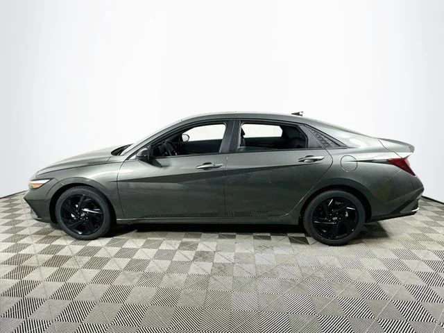 New 2026 Hyundai ELANTRA SEL Sport