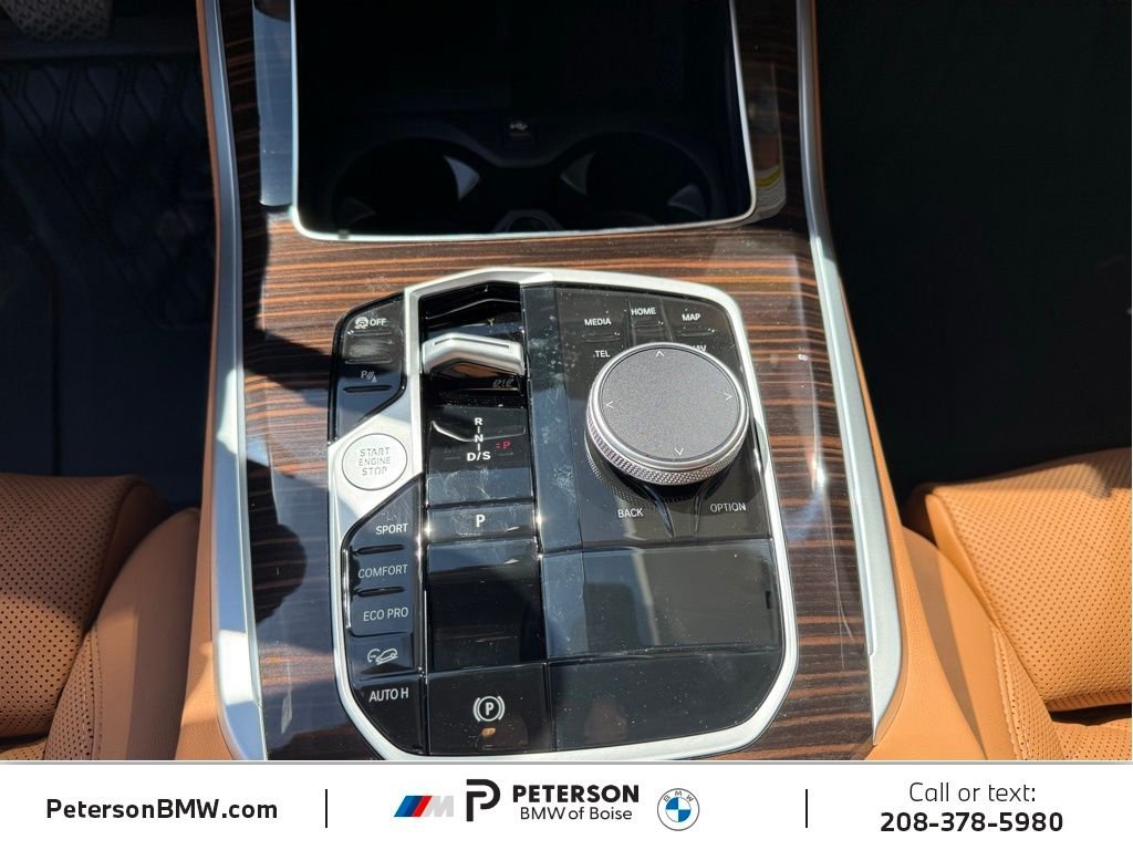 New 2026 Black Sapphire Metallic BMW xDrive40i image 21