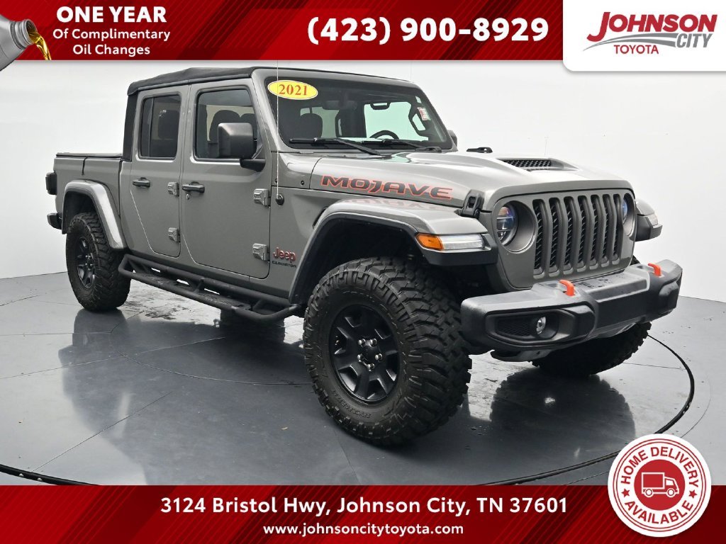 Used 2021 Gray Jeep Mojave image 1