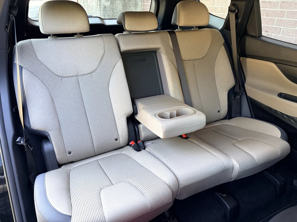 Used 2023 Twilight Black Hyundai SE image 22