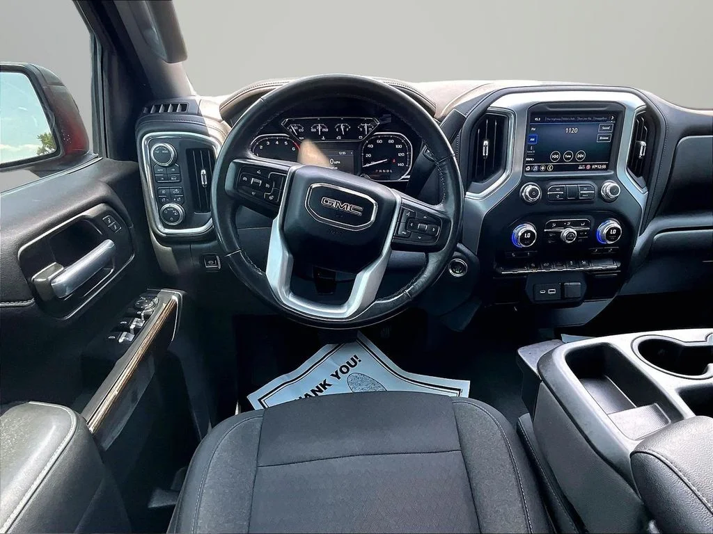 Used 2021 Red GMC Elevation image 5