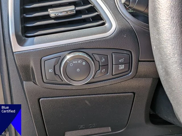 Used 2022 Black Ford SEL image 16