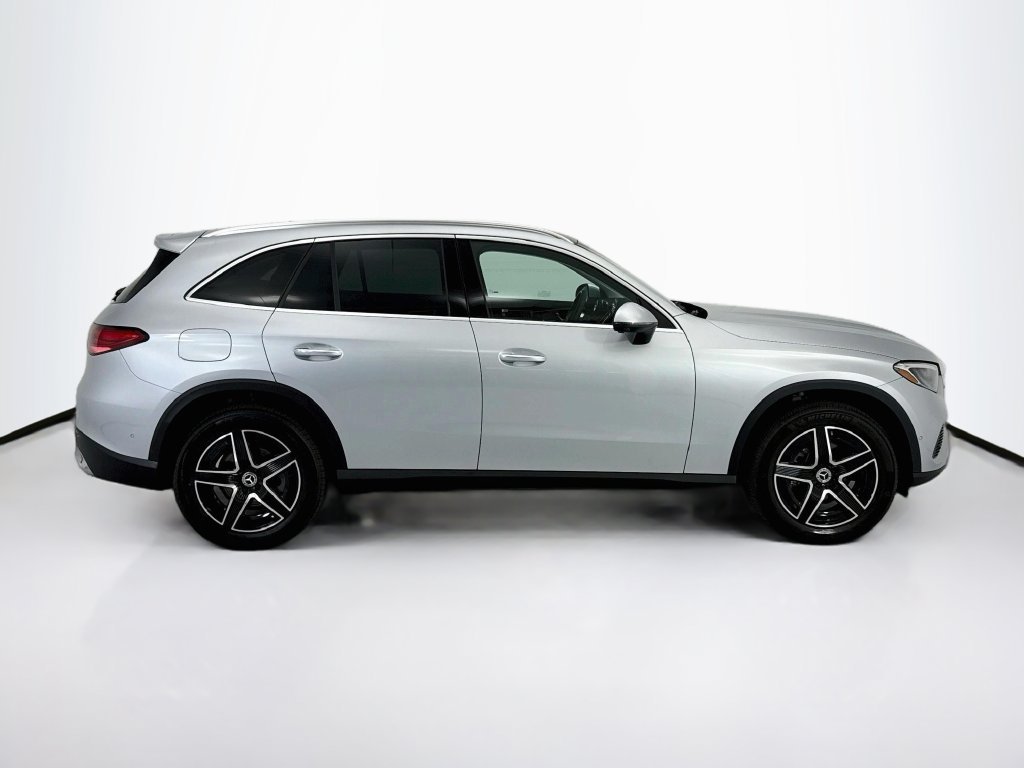 Certified Used 2026 Cirrus Silver Metallic Mercedes-Benz GLC 300 image 4