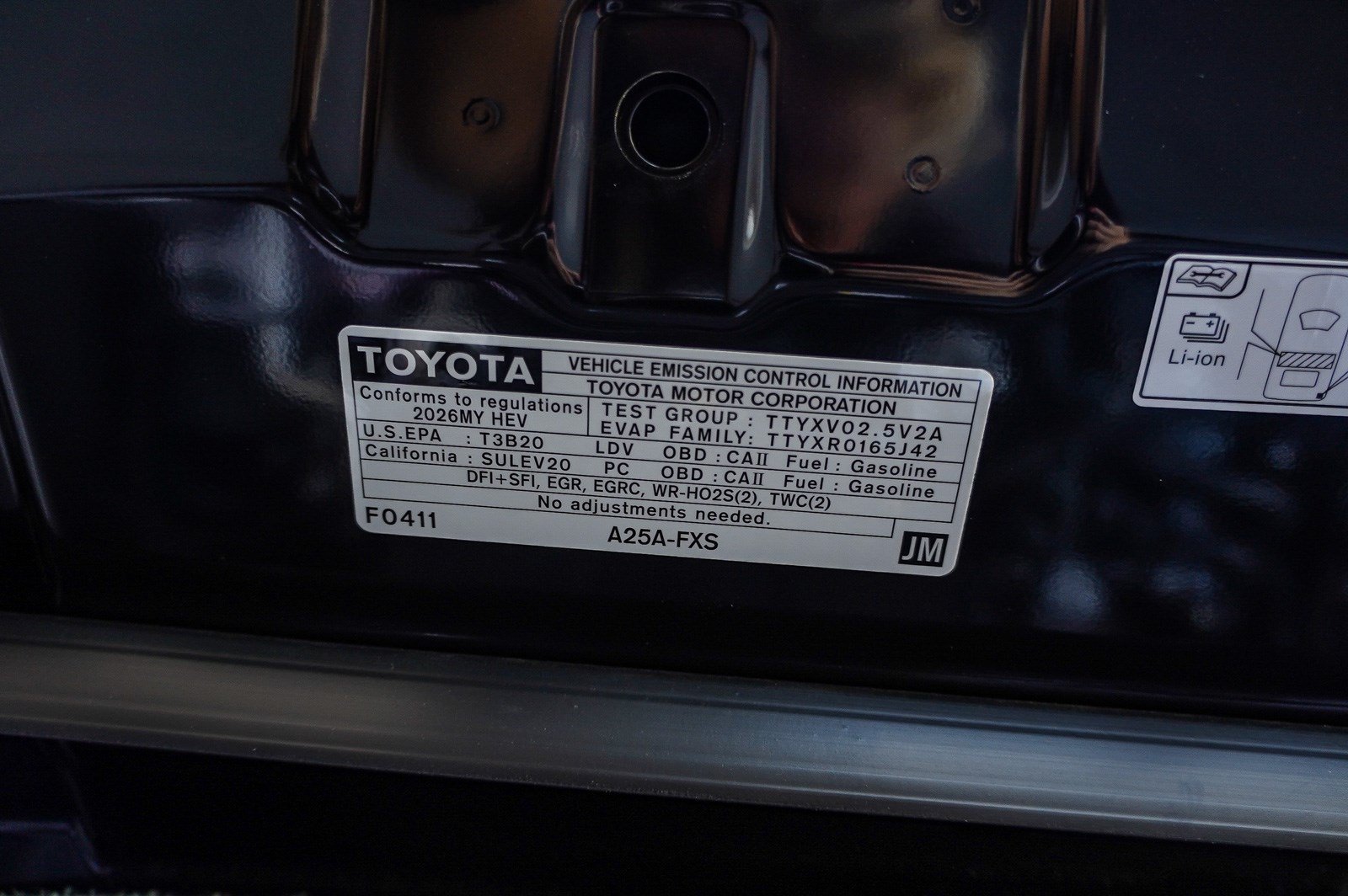 New 2026 Midnight Black Metallic Toyota SE image 13