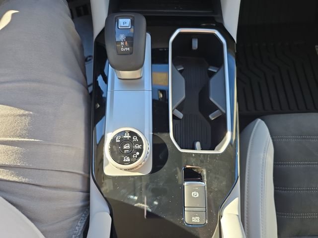 Used 2025 Black Mitsubishi SE image 20