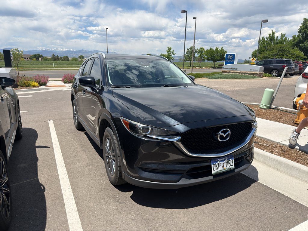 2017 Mazda CX-5 Touring auto's photo