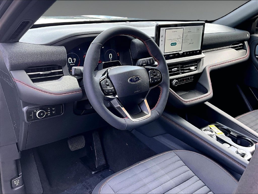 New 2027 Carbonized Gray Metallic Ford ST-Line image 7