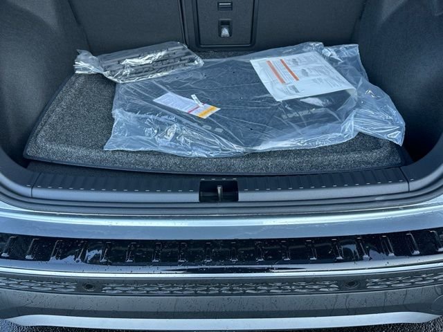 New 2026 Pyrite Silver Metallic Volkswagen 1.5T SEL image 19