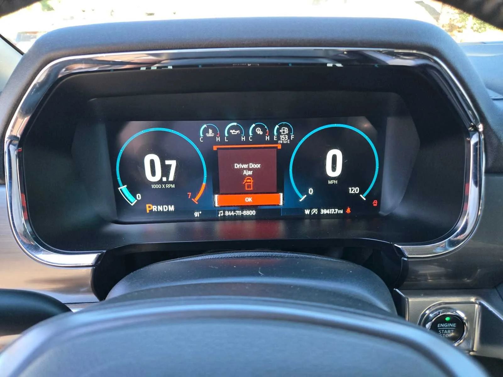 Used 2021  Ford XL image 21