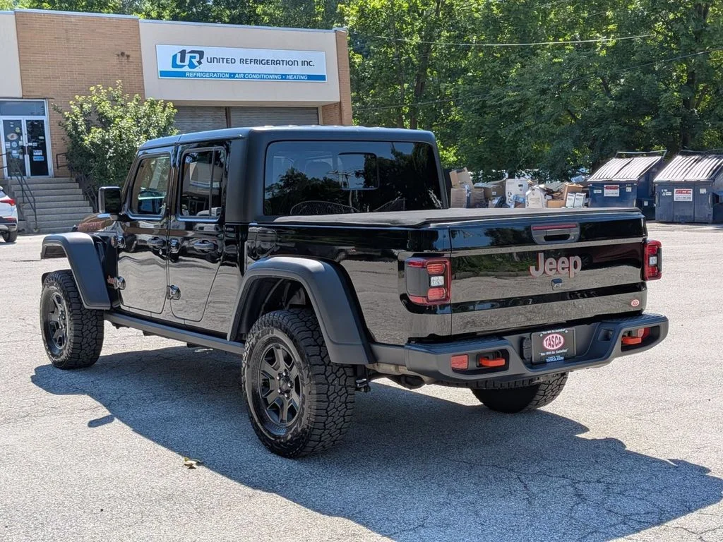 Used 2023 Black Jeep Mojave image 7