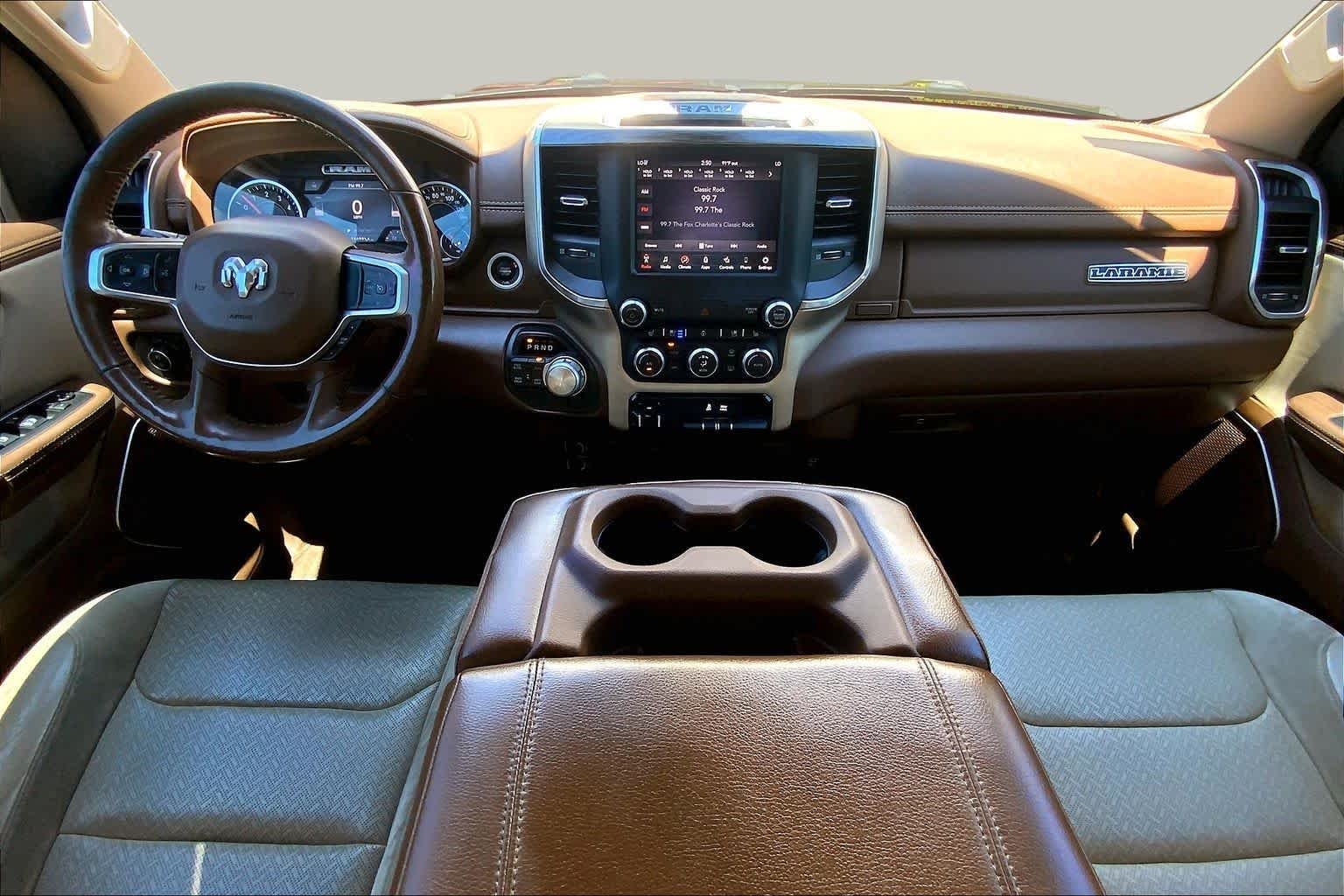 Used 2019 Delmonico Red Pearlcoat Ram Laramie image 15