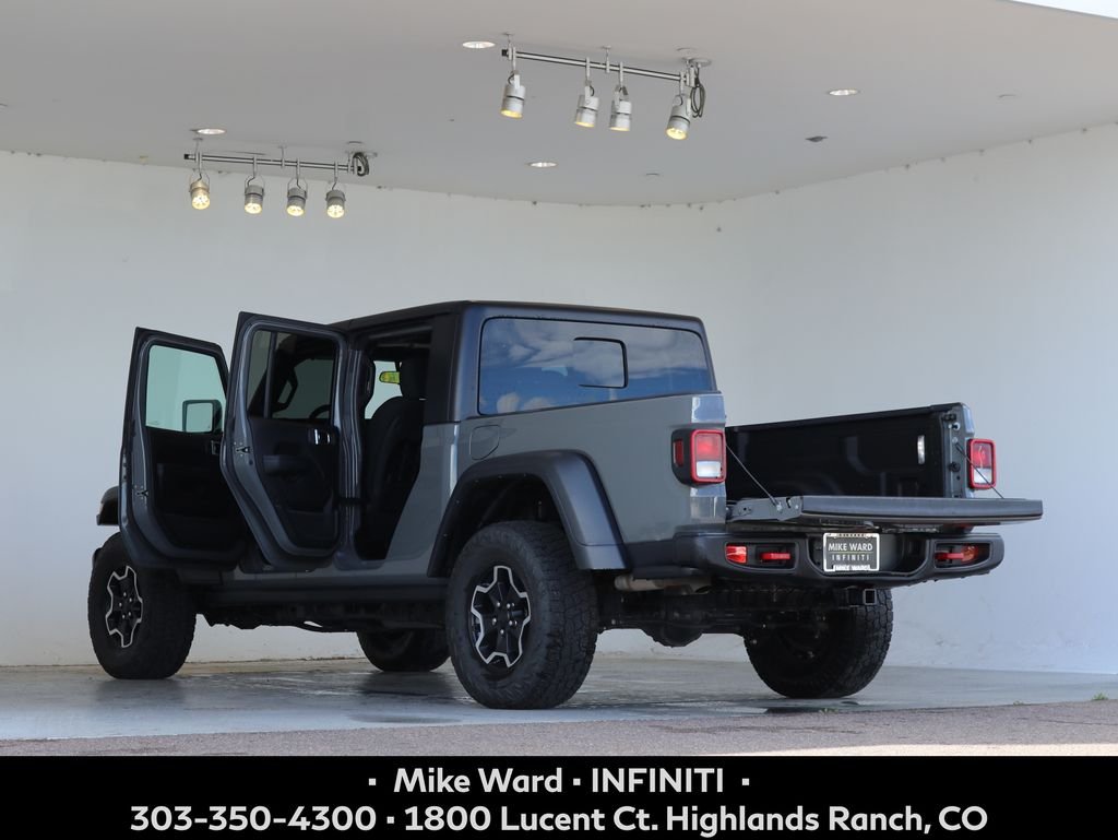 Used 2021 Gray Jeep Rubicon image 4