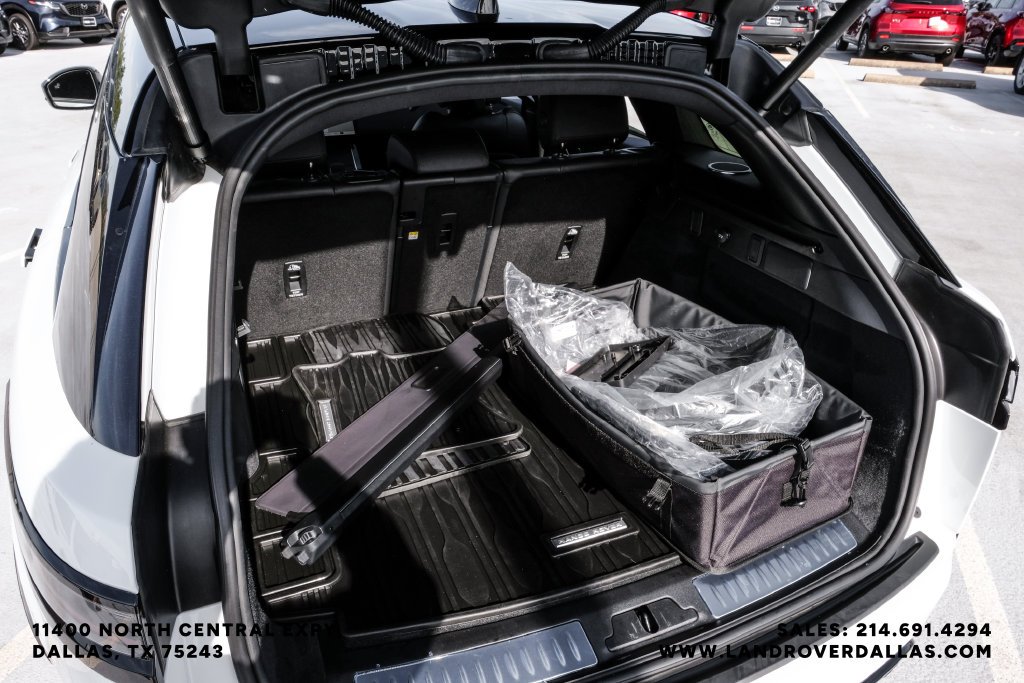 Certified Used 2026 White Land Rover Dynamic SE image 56