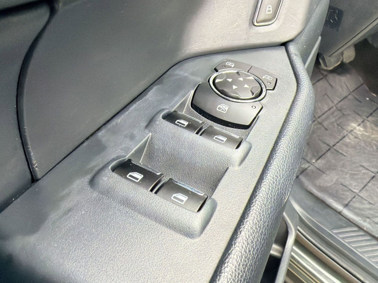 2022 Ford Expedition XLT - Photo 30