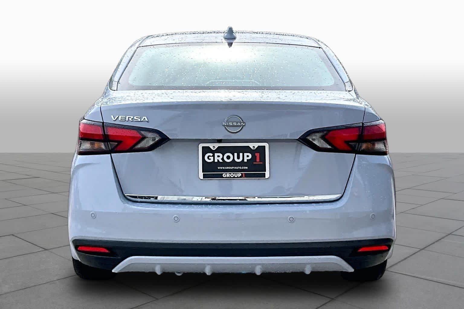 Certified Used 2025 Gray Sky Pearl Nissan SV image 5