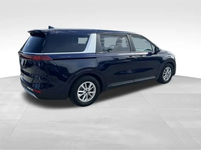 Used 2023 Blue Kia LX Seat Package image 20