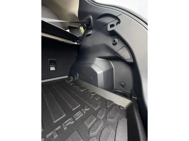 New 2026 MAGNETITE GRAY PEARL Subaru Premium image 12