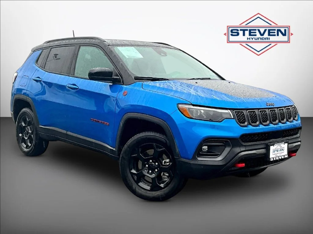 Used 2023 Blue Jeep Trailhawk image 1