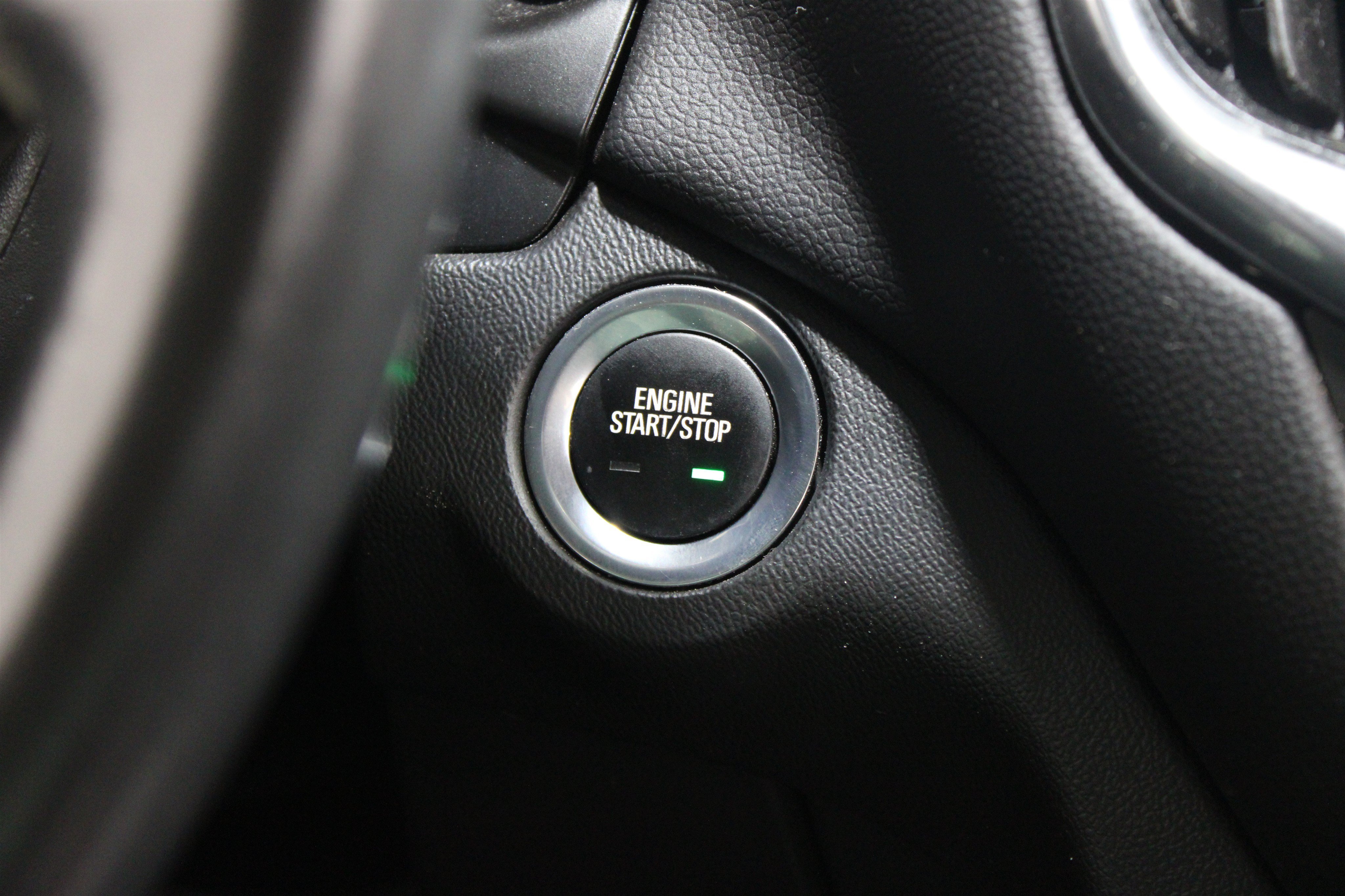 Used 2022 Iron Gray Metallic Chevrolet LT image 18