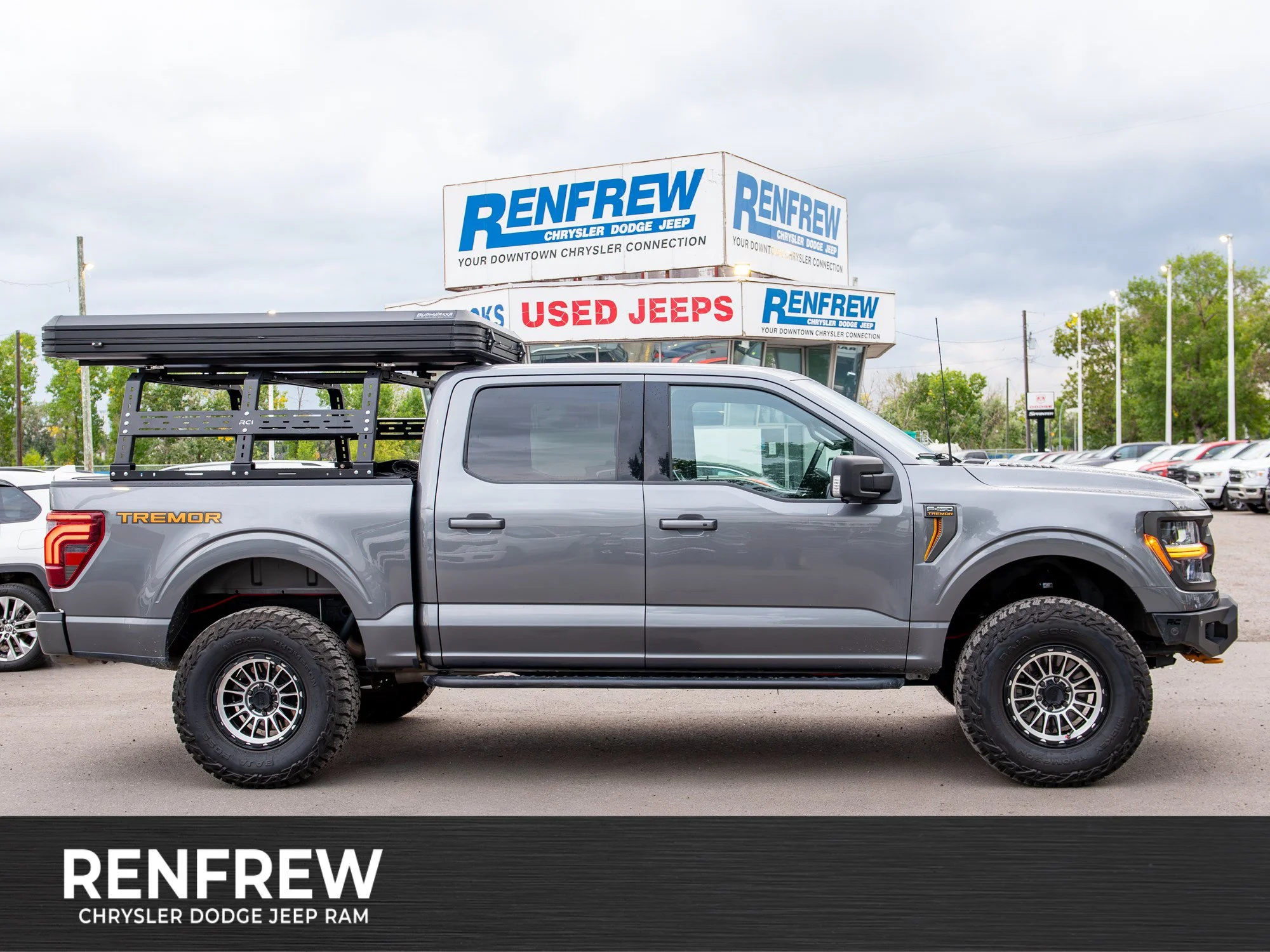 Used 2024 Grey Ford Tremor* SuperCrew 4x4 image 1