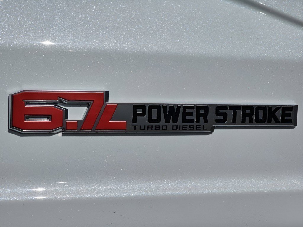 Used 2024 Star White Metallic Tri-Coat Ford Platinum image 28