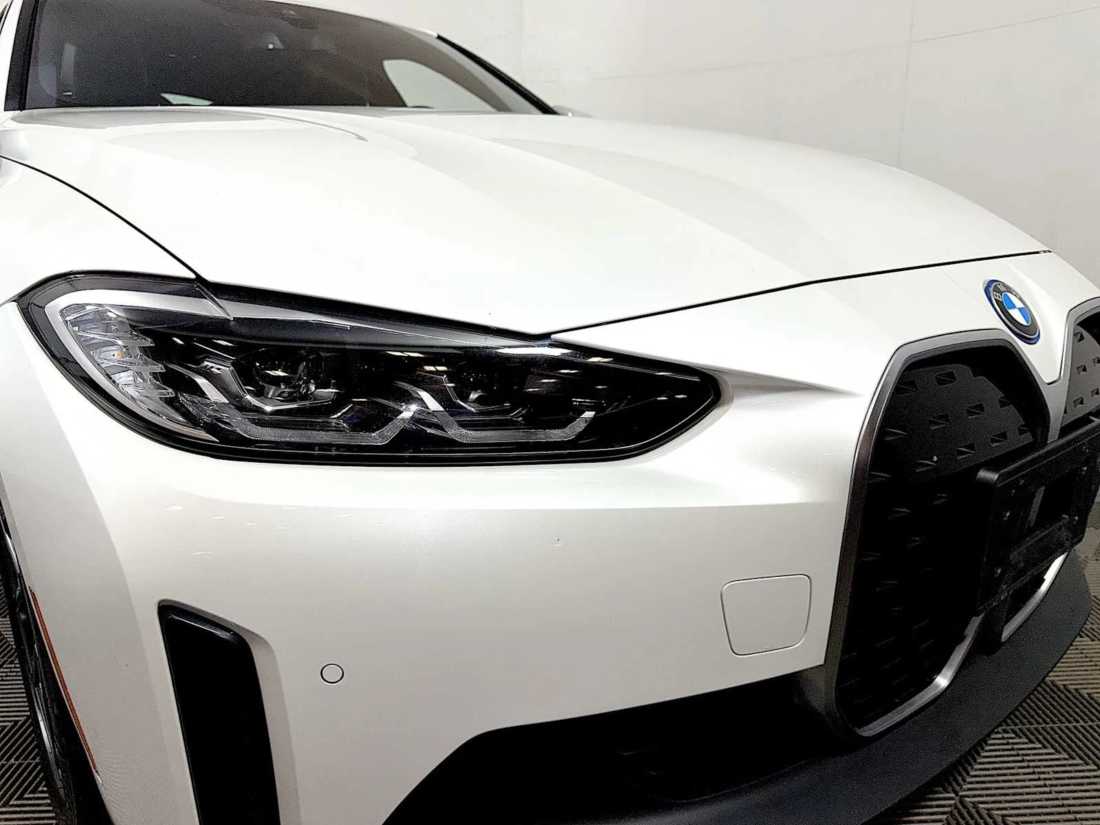 2023 BMW i4 40 - Photo 25