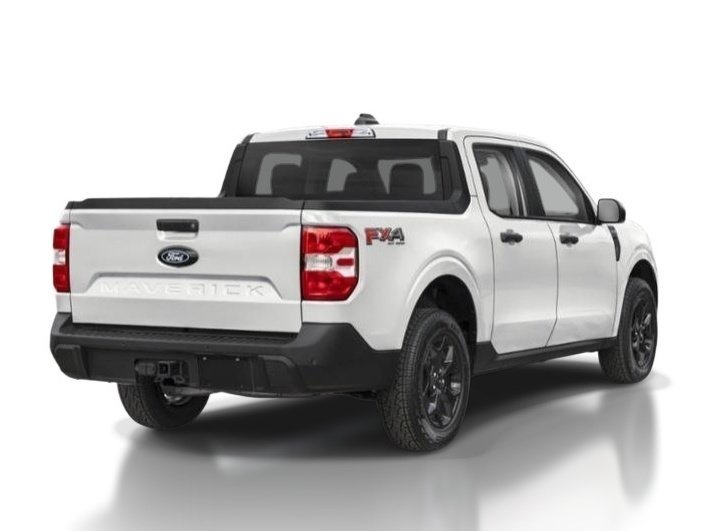 New 2026 Oxford White Ford XLT image 2