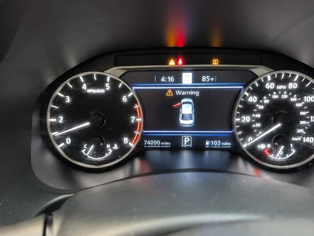 Used 2020 Blue Nissan 2.5 SL image 2