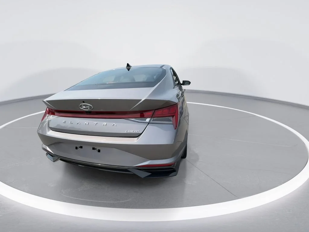 Used 2023 Silver Hyundai Limited image 7