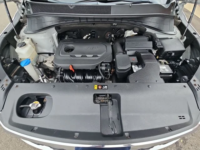 Used 2019 Silver Kia LX image 33