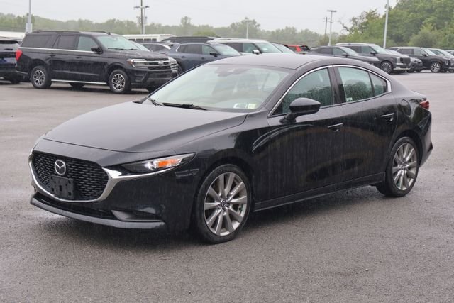 Used 2021 Black Mazda Select image 4