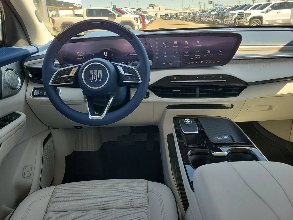 2026 Buick Enclave Avenir - Photo 17