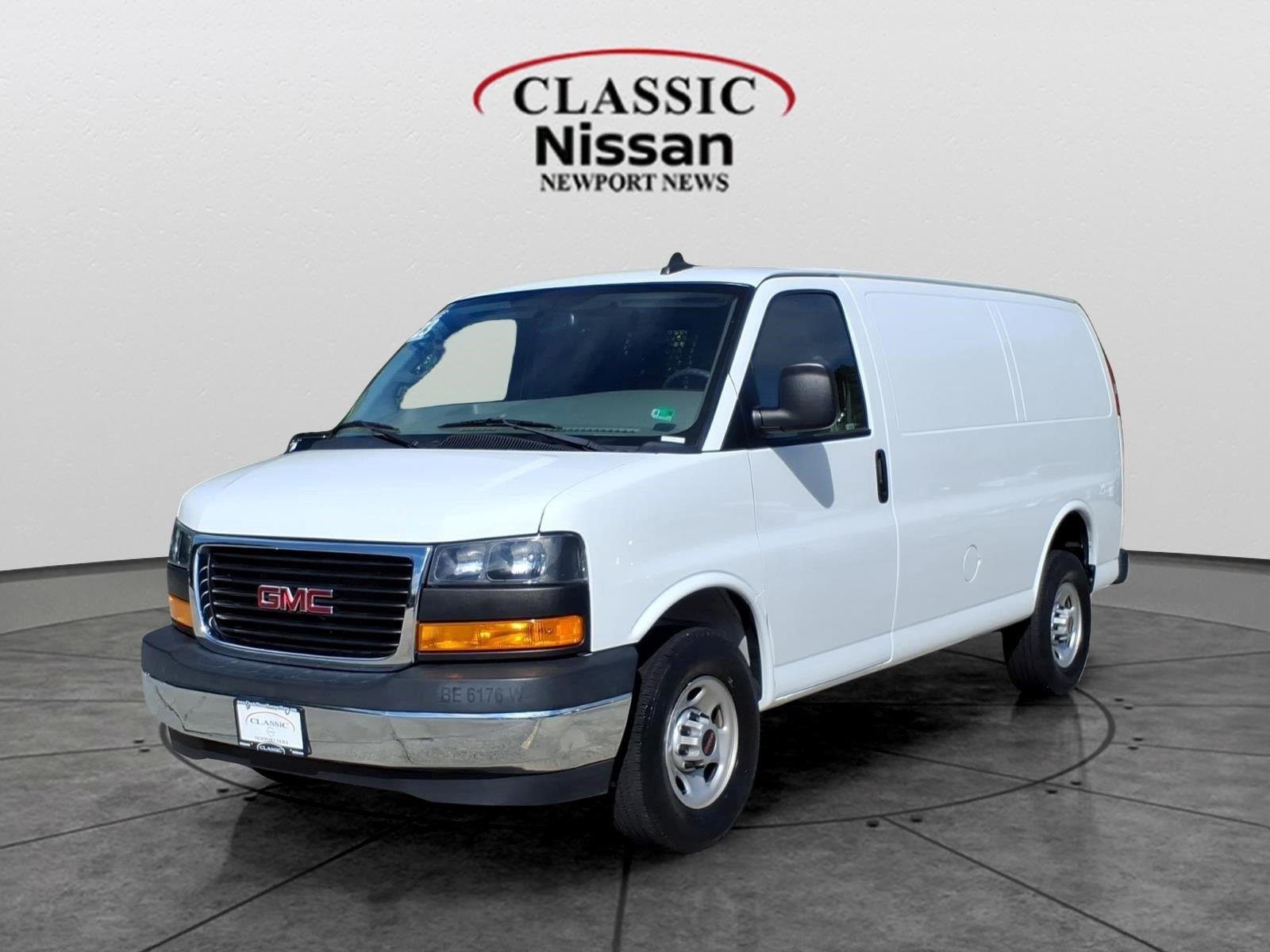 2023 GMC Savana Cargo Van
