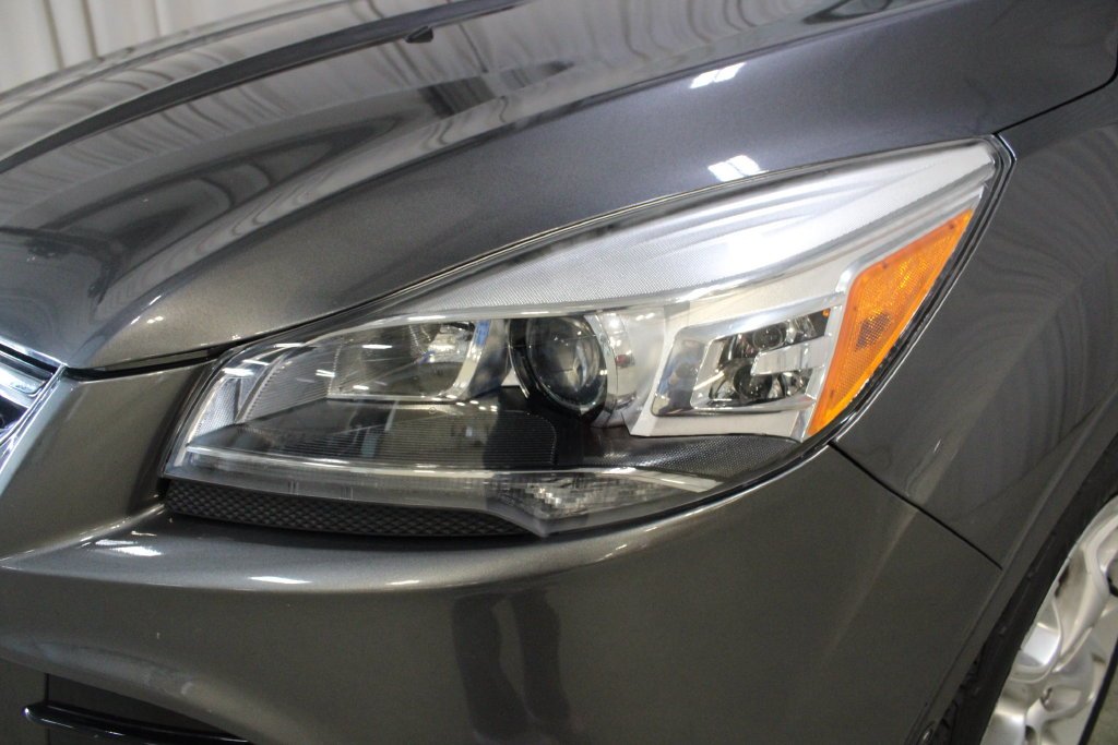Used 2014 Sterling Gray Metallic Ford Titanium image 35
