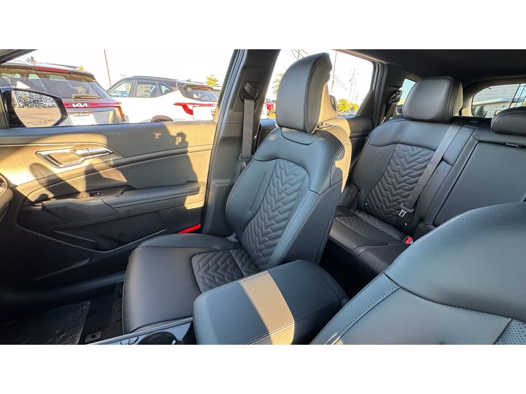 New 2026 Wolf Gray Kia X-Line image 10