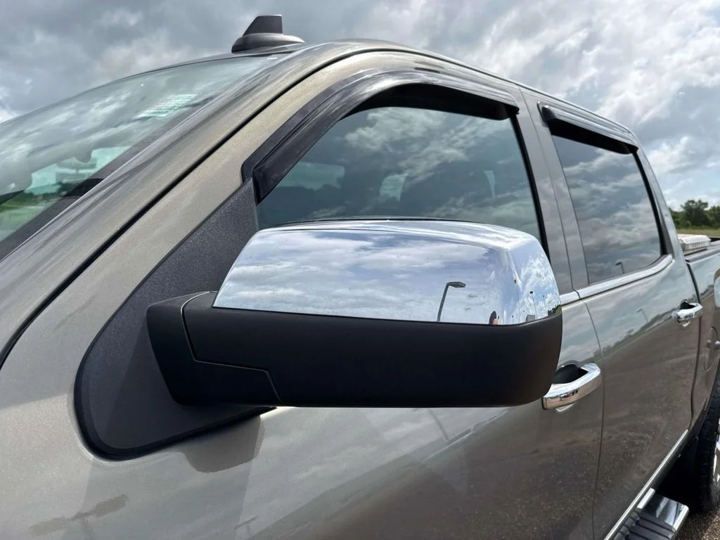 Used 2017 Gray GMC SLT image 8