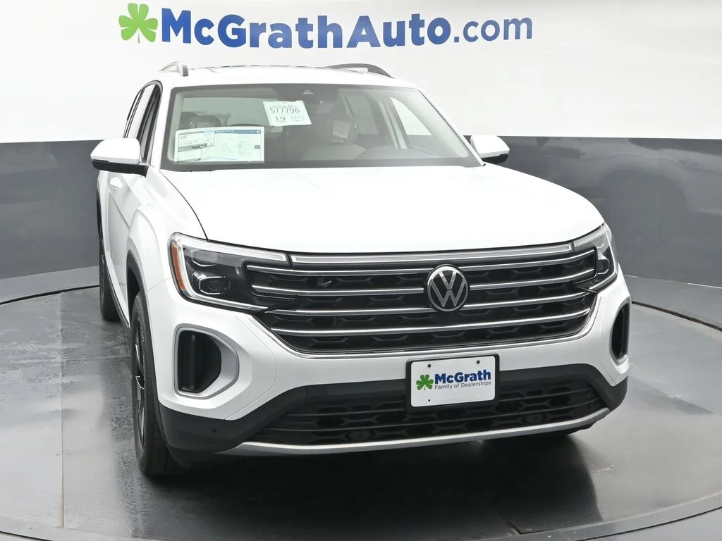 New 2026 White/off-white Volkswagen 2.0T SE w/Technology image 4