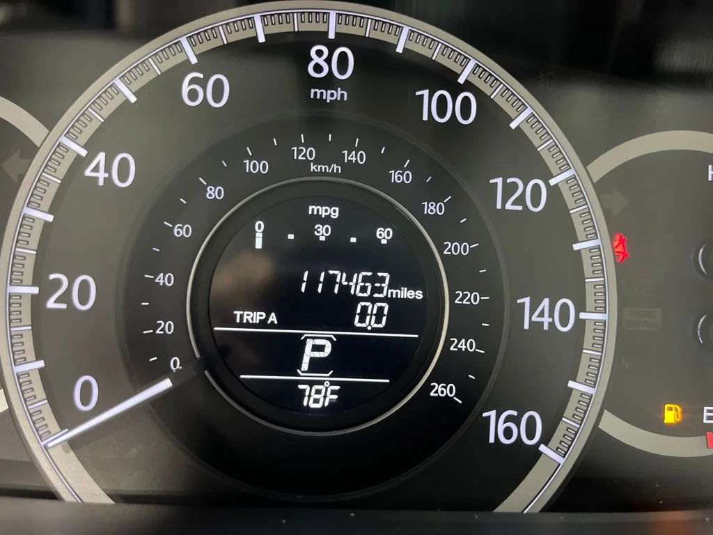 Used 2013 Crystal Black Pearl Honda EX-L image 19