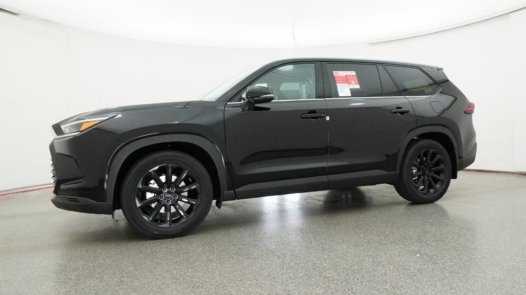 New 2026 Midnight Black Metallic Toyota XLE image 34