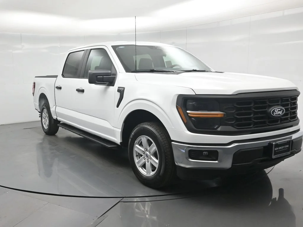 New 2026 White Ford XL image 39