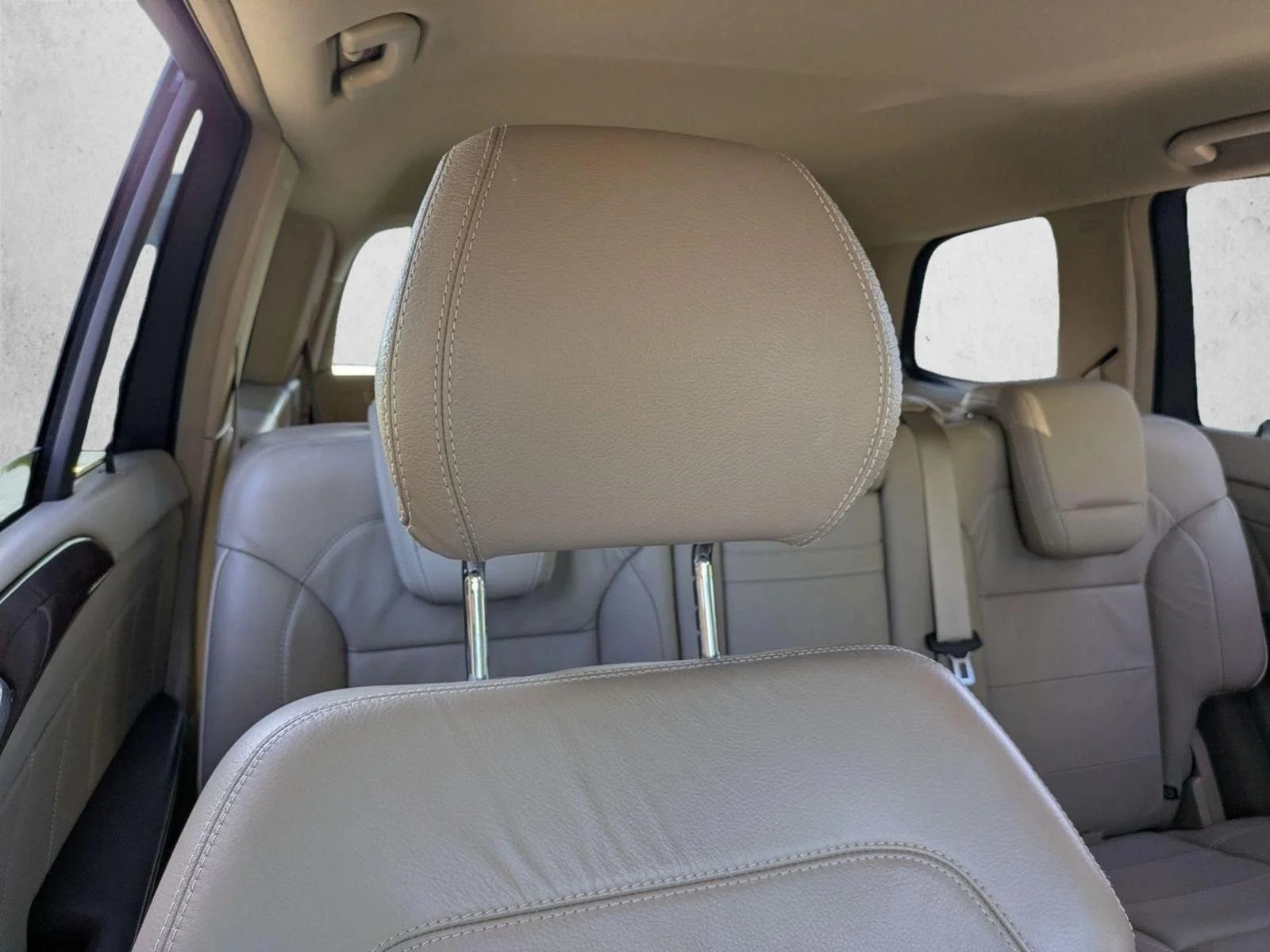 Used 2013 Brown Mercedes-Benz GL 450 image 14