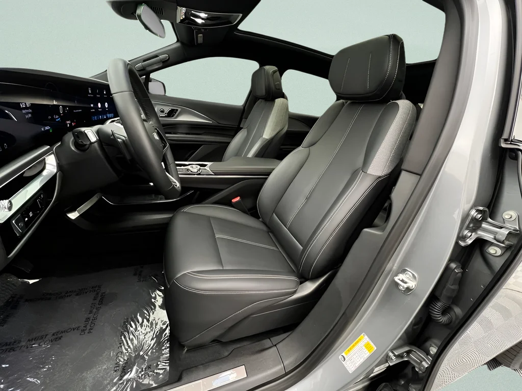 Used 2024 Silver Metallic Cadillac Tech image 22